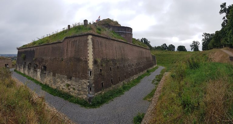Wandeling & mergelgrotten Sint-Pietersberg — Natuur in Maastricht