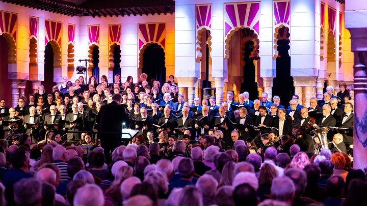 Concert Misa Criolla / Gloria Jenkins – Limburgs Concertkoor & Symfonieorkest Concertato — Muziek in Maastricht